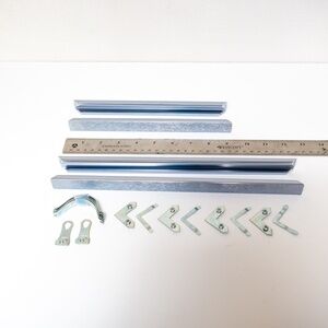 Like new Shiny Pewter metal frame kit - Graphic Dimensions